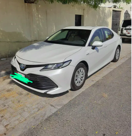 TOYOTA CAMRY HYBRID 2019 FOR SALE