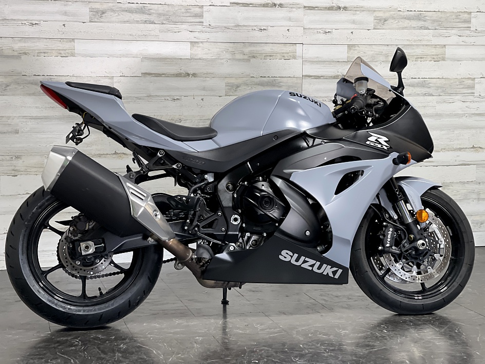 2022 Suzuki gsx r1000cc available for sale